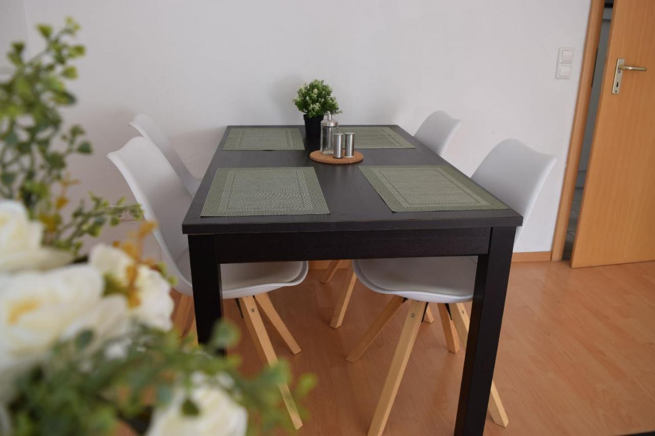 Ferienwohnung Am Hof Zwiefalten Екстериор снимка